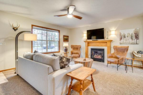 Less Than 1 Mi to Bull Shoals Lake Home with Fire Pit!